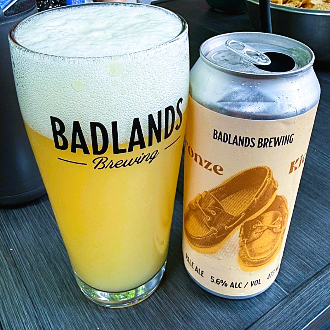 Badlands - Bronze Kicks (2026) New England Pale Ale