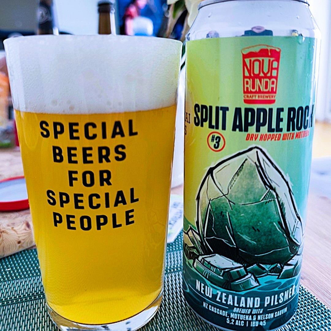 Nova Runda - Split Rock Pilsner #3: Motueka New Zealand Pilsner