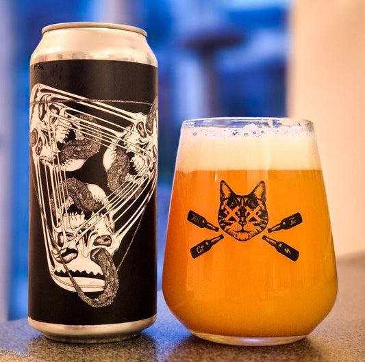 Väsinud käed – Alien MegaChurch Triple New England IPA